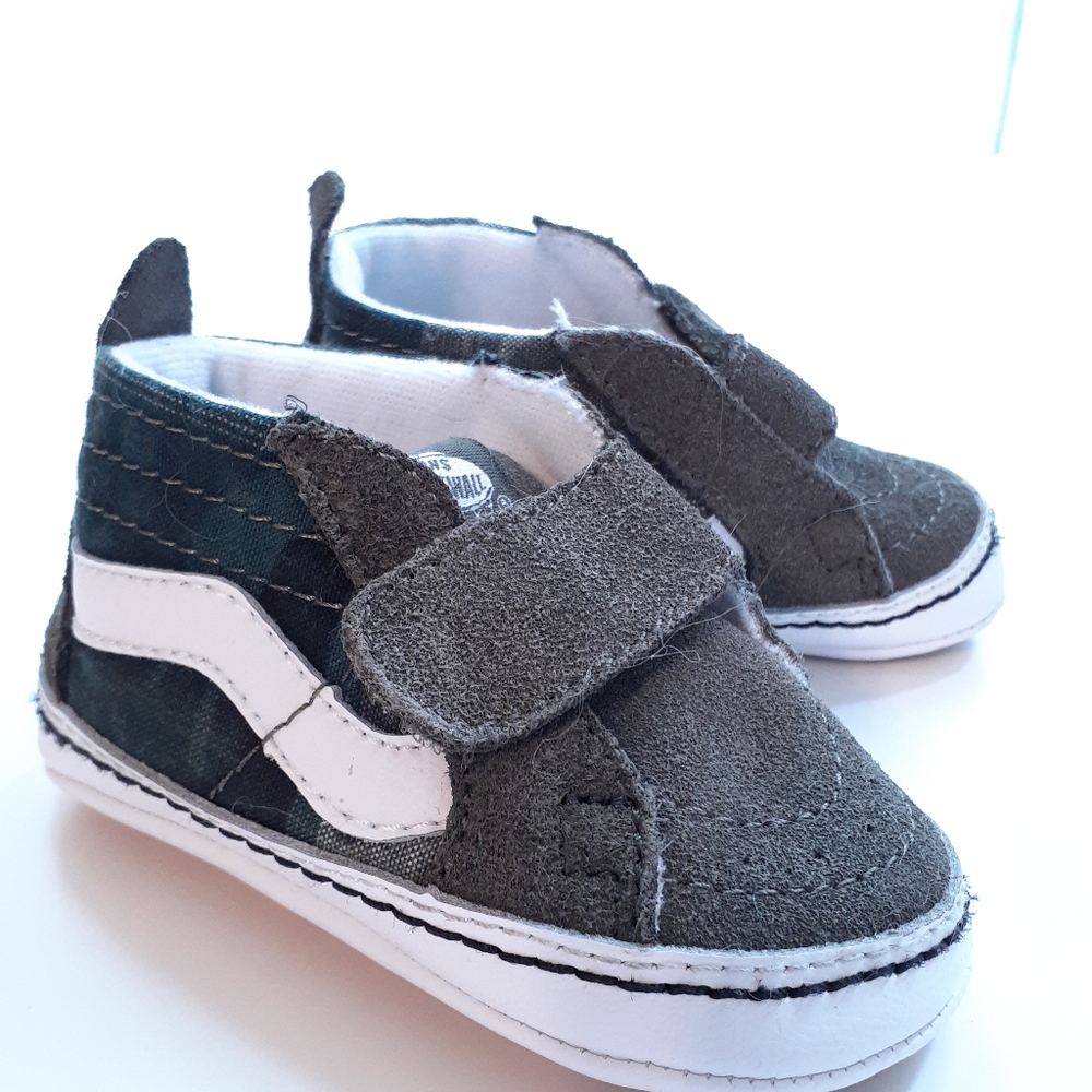 VANS BABY BOYS SZ 3 ATHLETIC SHOES